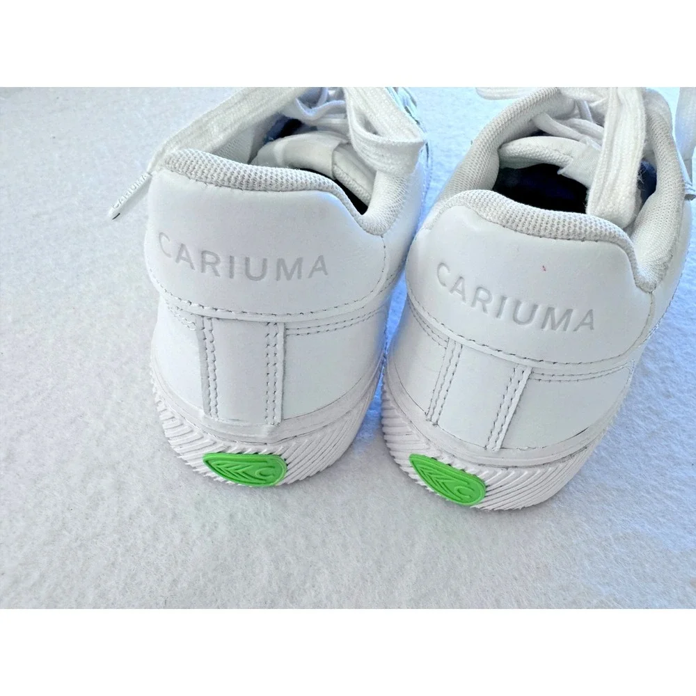 Cariuma salvas white
